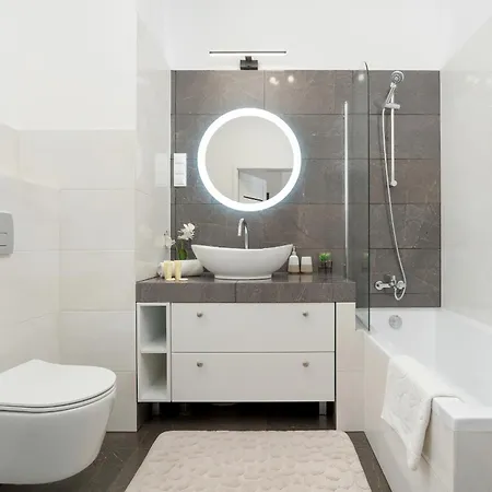 Appartement Nowoczesne Z Parkingiem & Balkonem By Renters Rzeszów