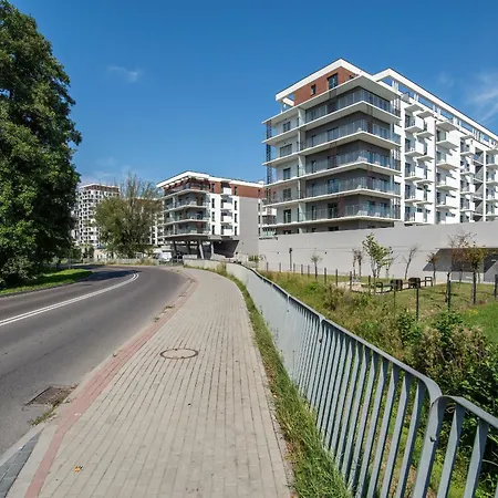 Apartmán Nowoczesne Z Parkingiem & Balkonem By Renters *