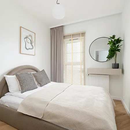 Appartement Nowoczesne Z Parkingiem & Balkonem By Renters *