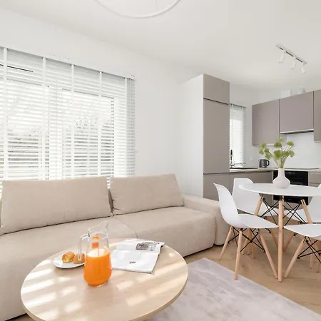 Nowoczesne Z Parkingiem & Balkonem By Renters Appartement Rzeszów