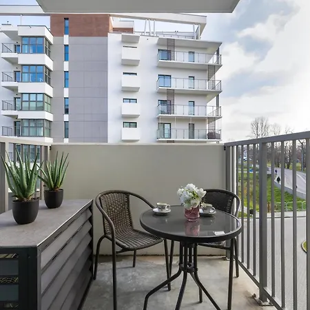 Nowoczesne Z Parkingiem & Balkonem By Renters Rzeszów