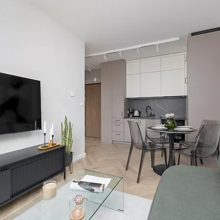 Nowoczesne Z Parkingiem & Balkonem By Renters *