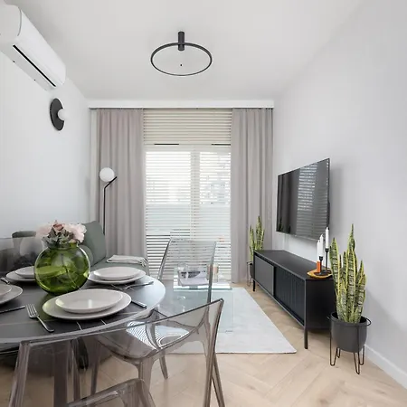 Nowoczesne Z Parkingiem & Balkonem By Renters Apartmán Rzeszów