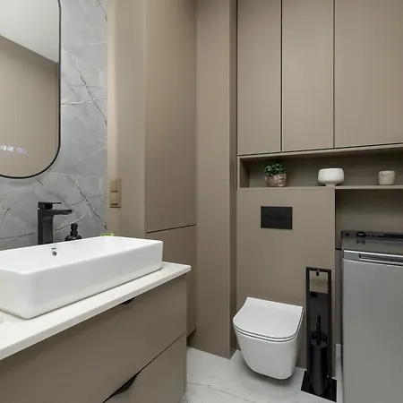 Nowoczesne Z Parkingiem & Balkonem By Renters Rzeszów