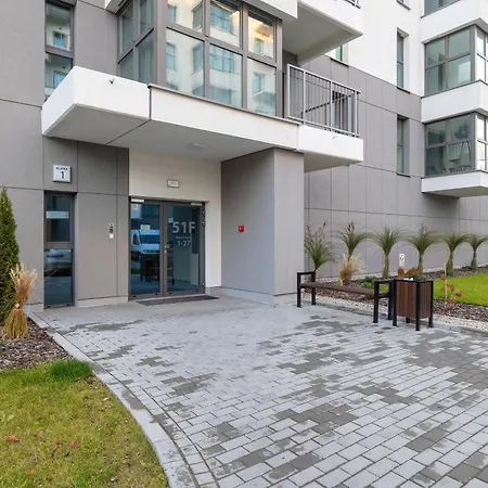 Nowoczesne Z Parkingiem & Balkonem By Renters *