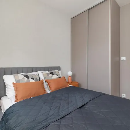 Nowoczesne Z Parkingiem & Balkonem By Renters Rzeszów