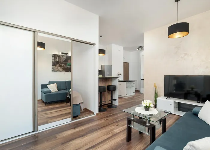 Apartman Nowoczesne Z Parkingiem & Balkonem By Renters