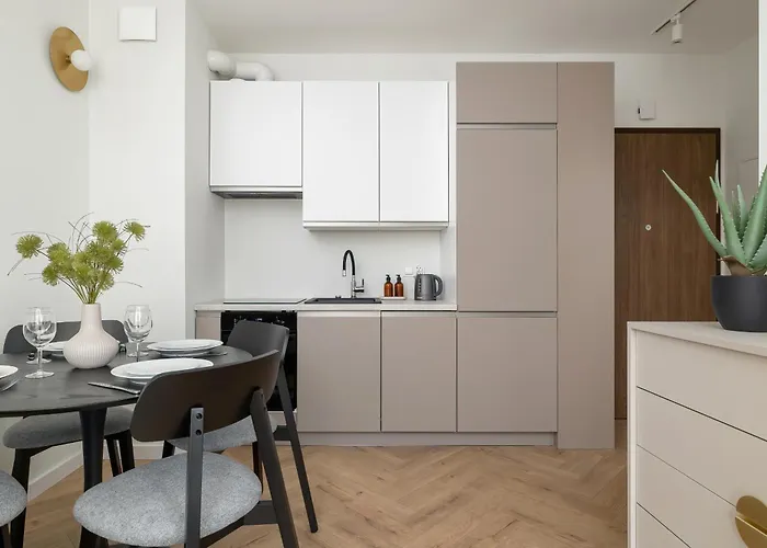 Nowoczesne Z Parkingiem & Balkonem By Renters *